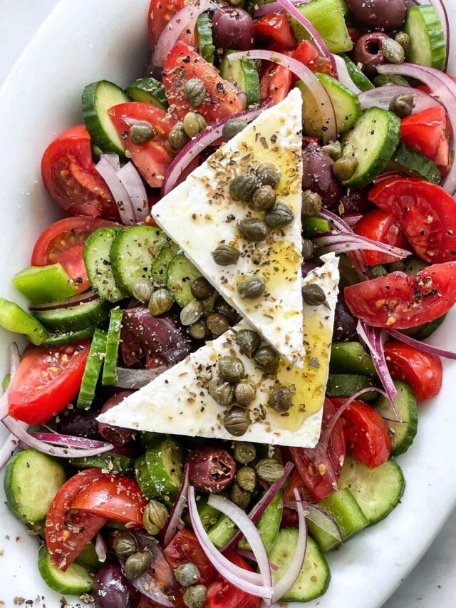 cropped-greek-salad-traditional-horiatiki-recipejpg-3.jpg
